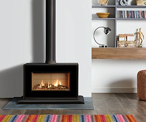 Studio 1 Freestanding